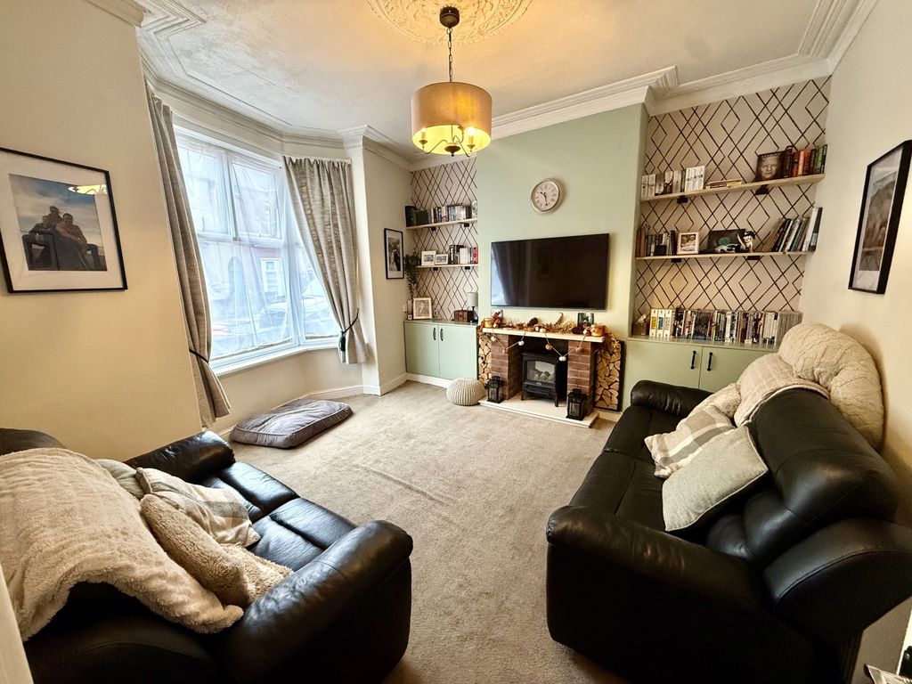Property photo 2 of 8 Img_5581
