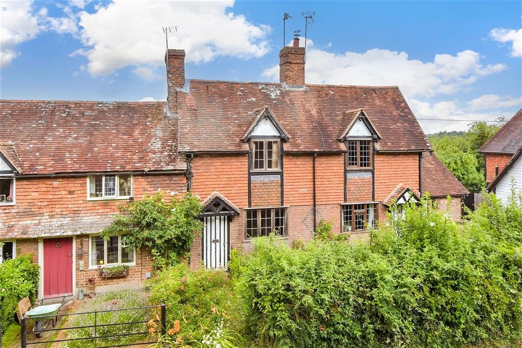 Property photo 2 of 11 External (Web)