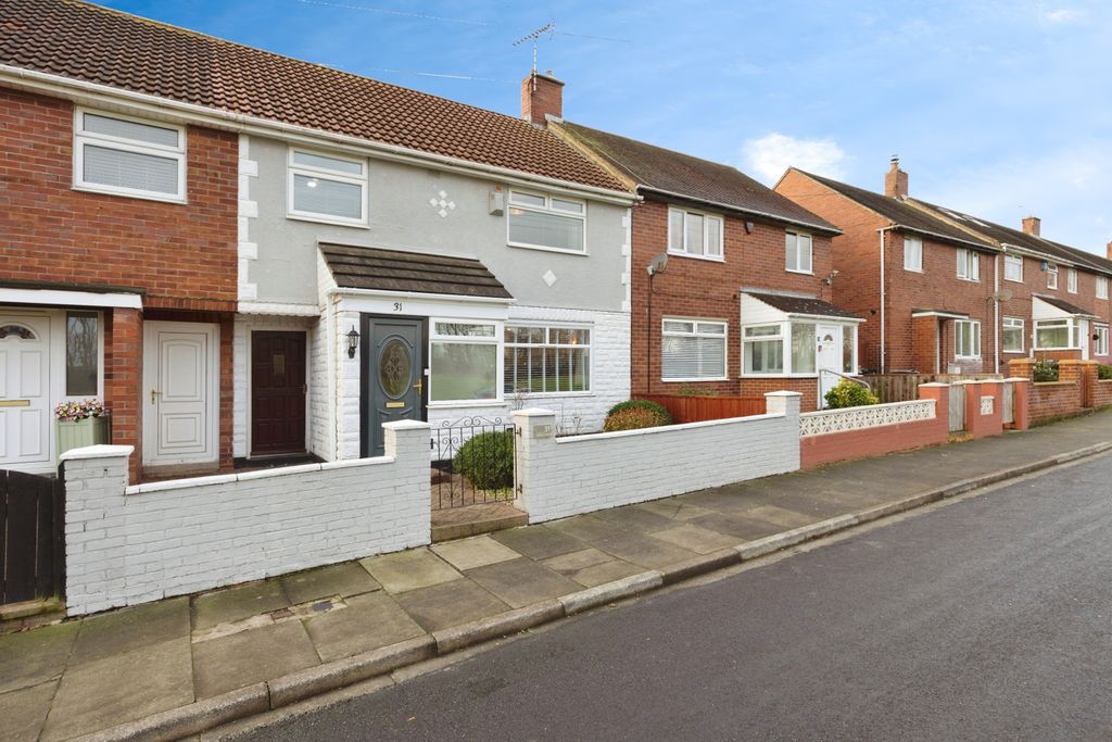 Property photo 1 of 18