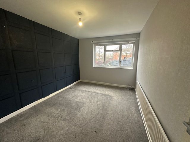 Property photo 2 of 15 Image