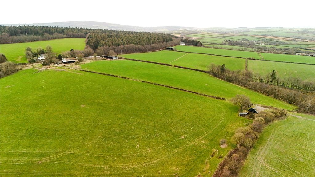 Property photo 2 of 17 Picture No. 02