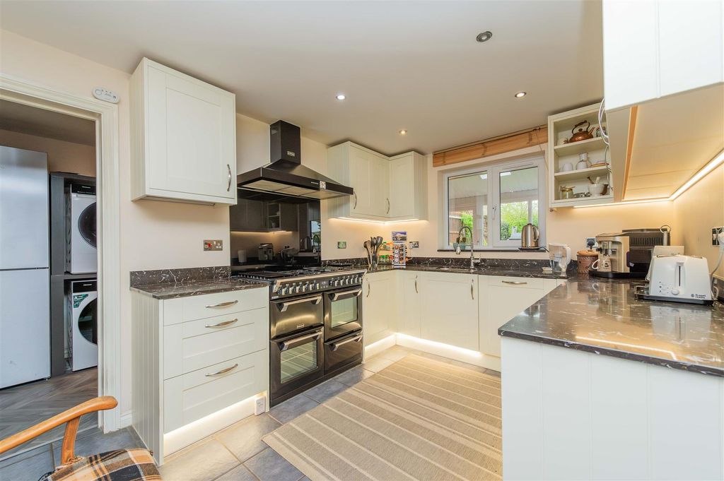 Additional image 15 of 5 bed detached house for saleCae Onan, Morda, Oswestry SY10