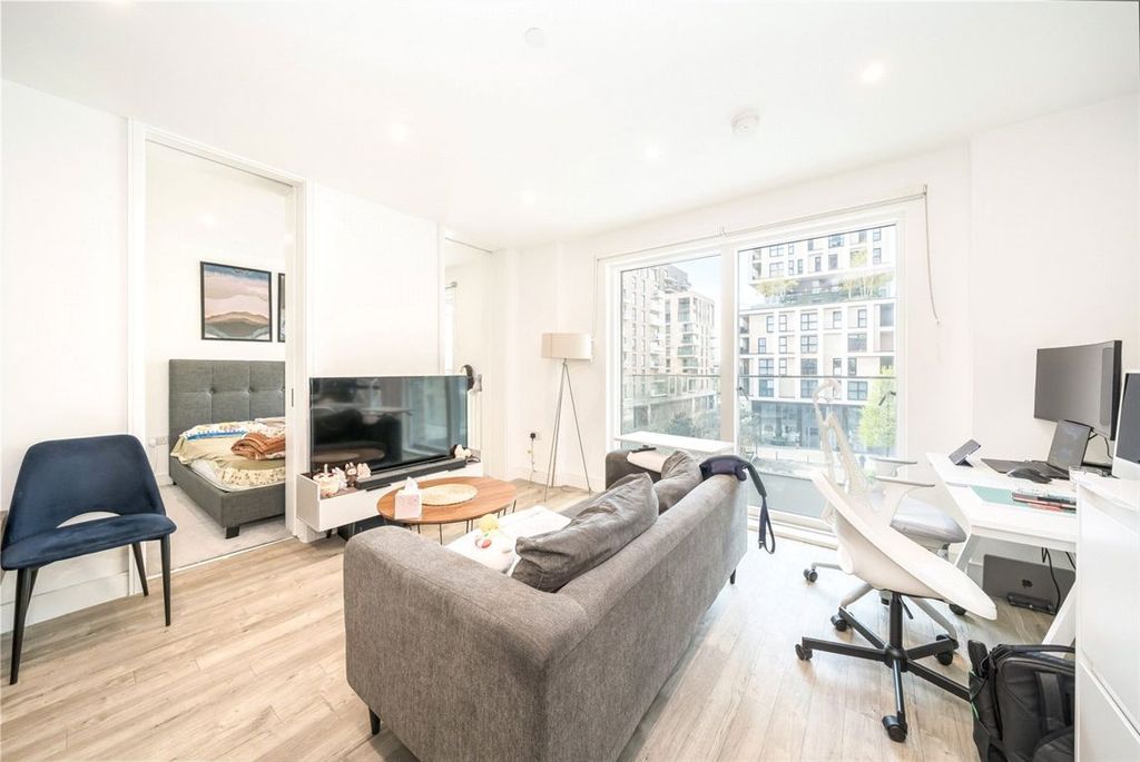 Property photo 2 of 7