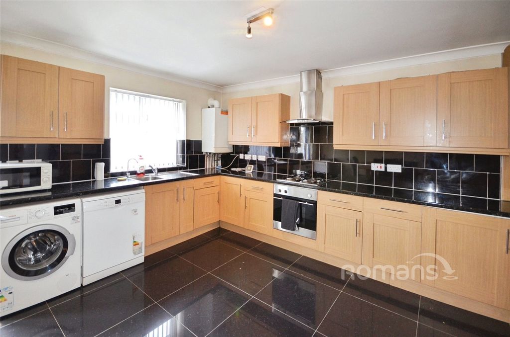 Property photo 1 of 18 Picture No. 07