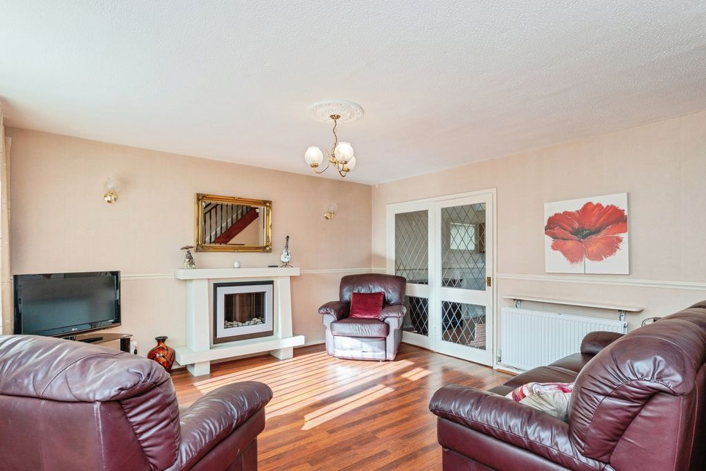 Property photo 1 of 29 Pbox-Img.Jpg