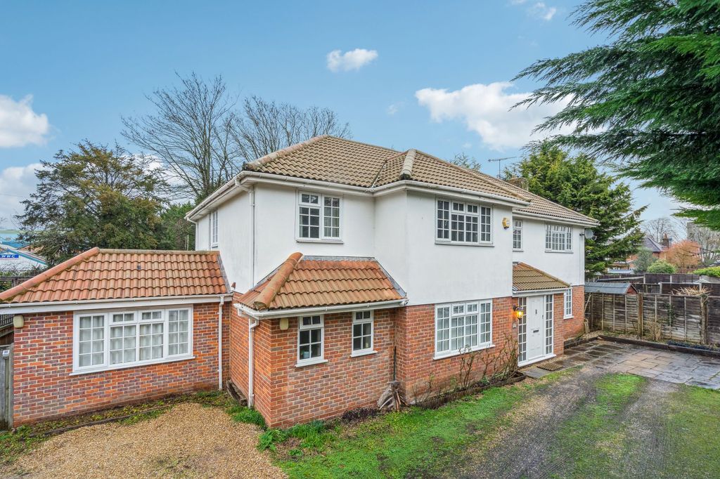 Property photo 1 of 19