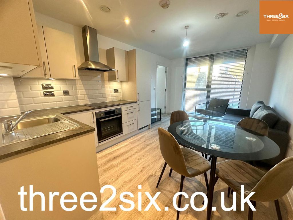 Property photo 3 of 10 Gallery