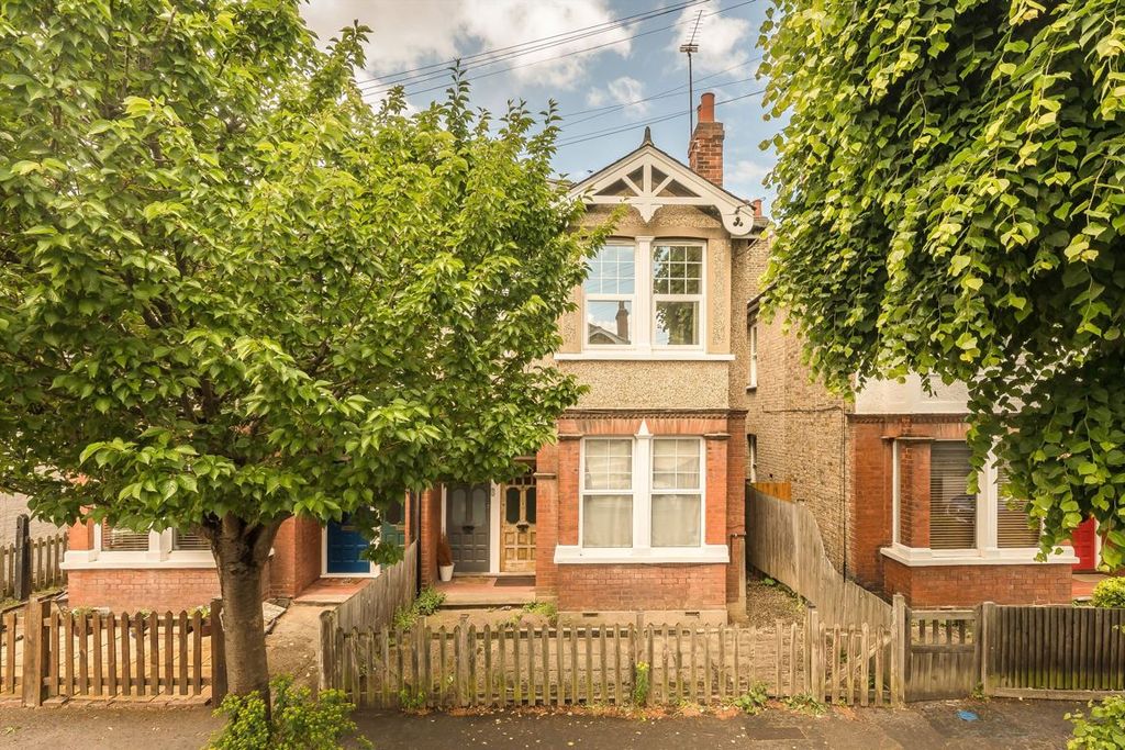 Property photo 1 of 6