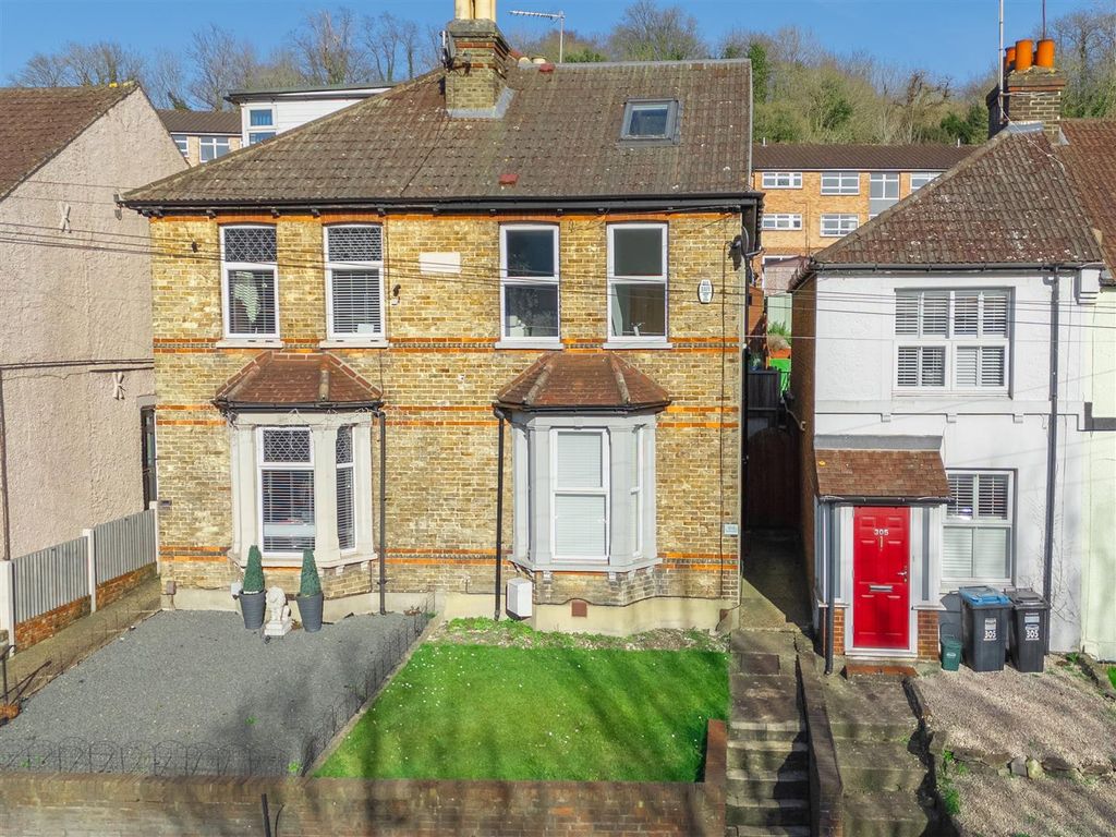 Property photo 1 of 21 Dji_20250303144633_0114_D-2.Jpg