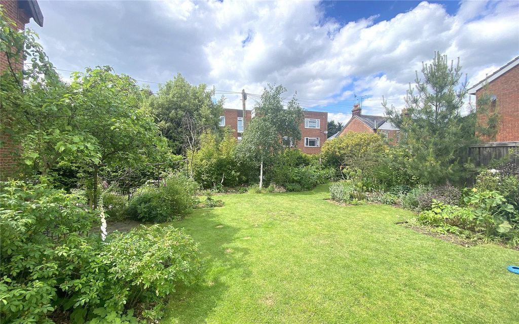 Property photo 2 of 19 Picture No. 02