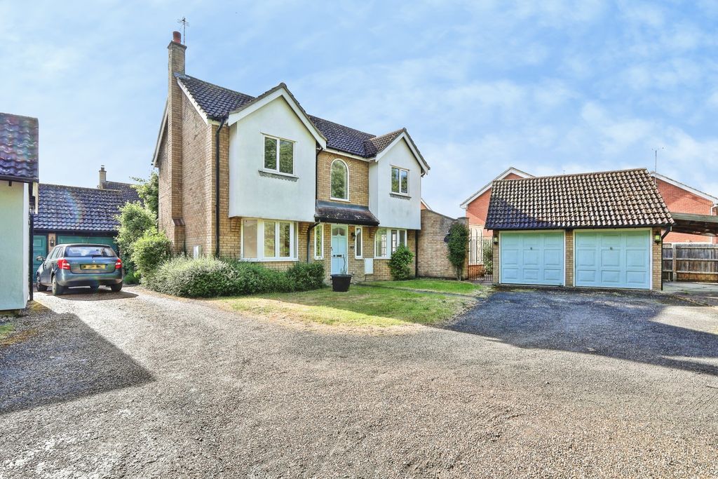 Property photo 1 of 38 726d4348-1