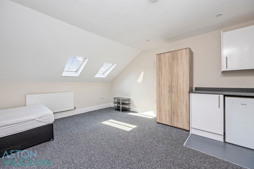 Additional image 13 of 6 bed terraced house to rentRugby Road, Worthing BN11