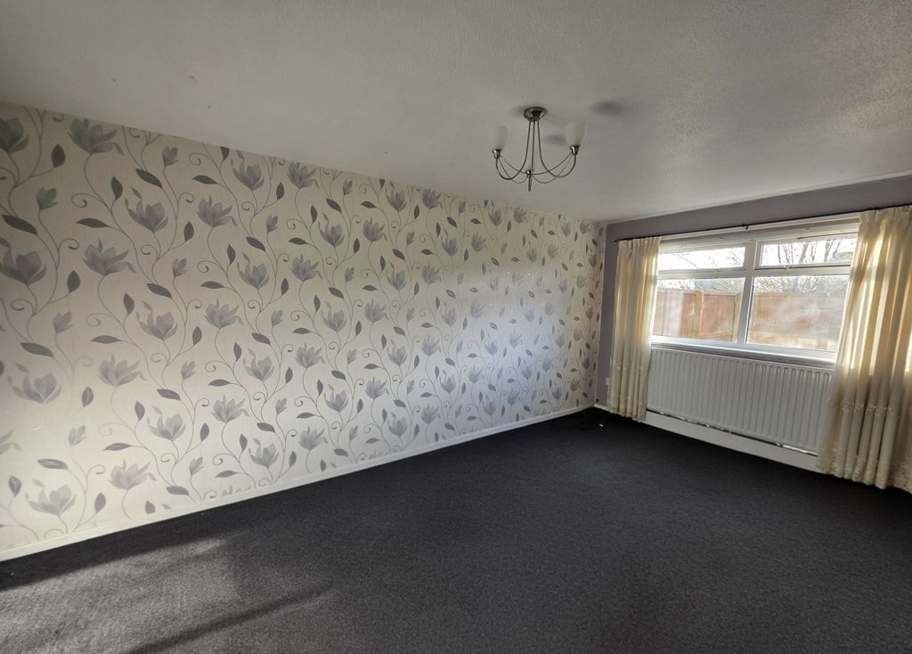 Property photo 2 of 9 20251208_121924(1) (1)