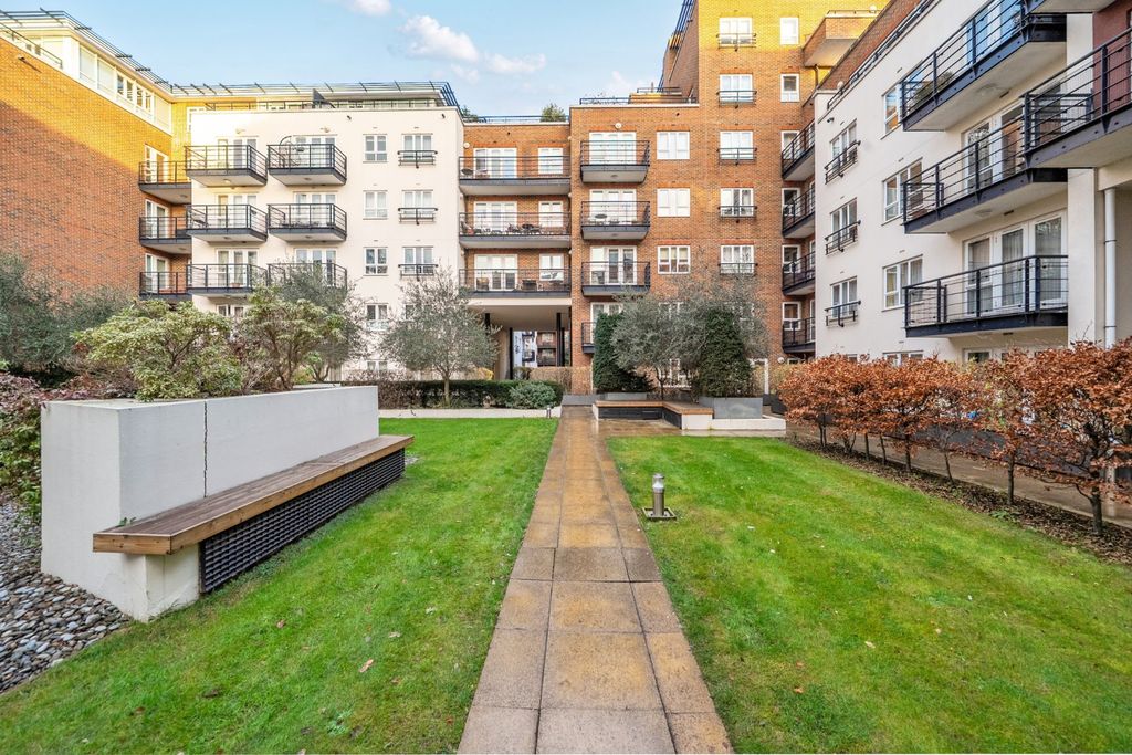 Property photo 1 of 10 Picture No. 16