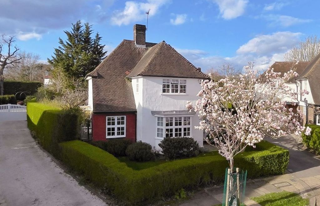 Property photo 2 of 13 Photo 14