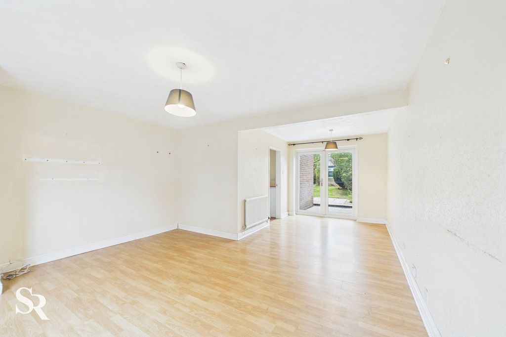 Property photo 2 of 29