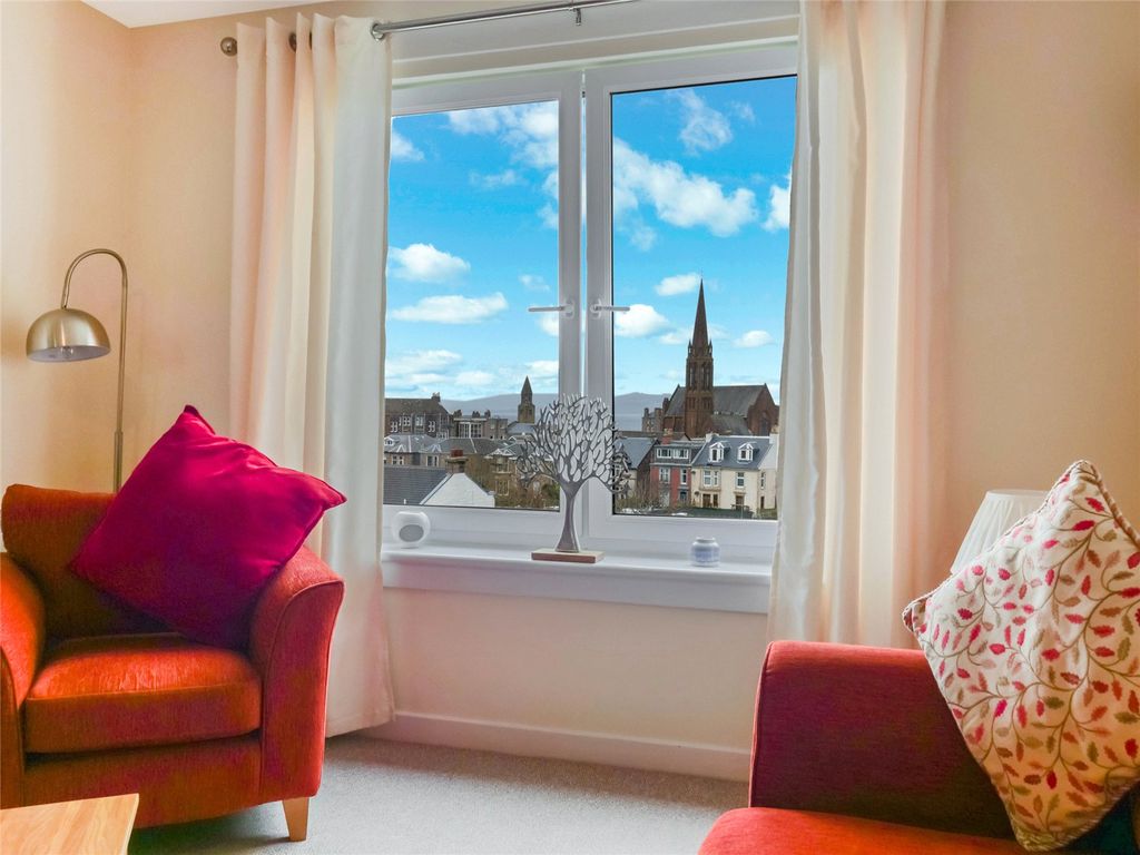 Property photo 3 of 15 Living Room