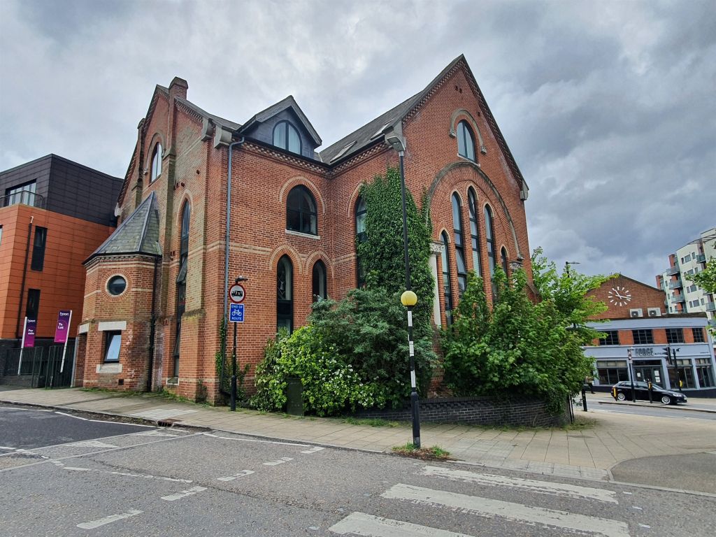 Property photo 2 of 7