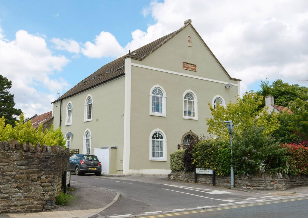 Property photo 3 of 20 1.Front Chapel