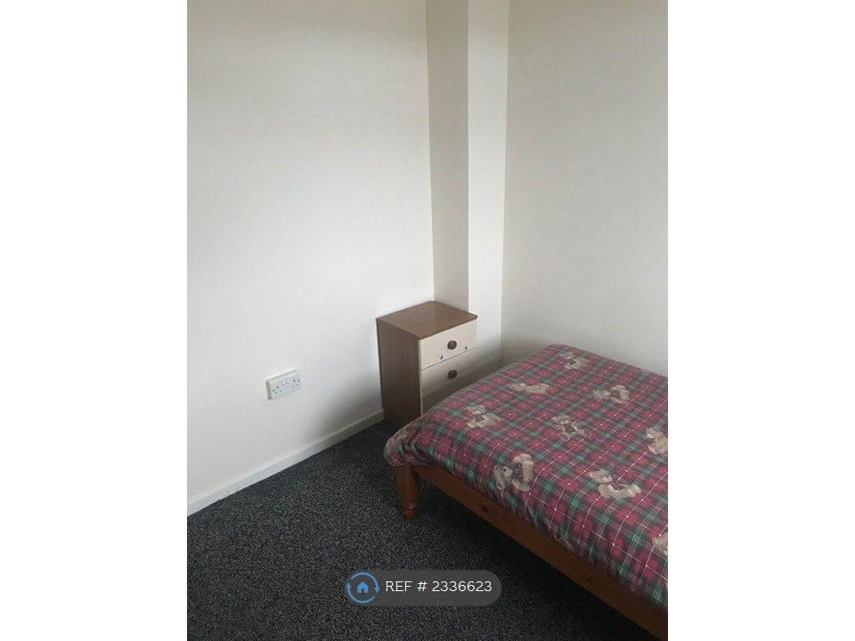 Property photo 3 of 3