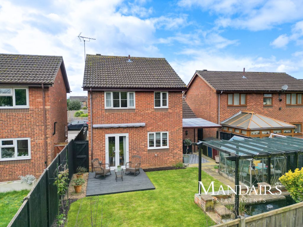 Property photo 1 of 35