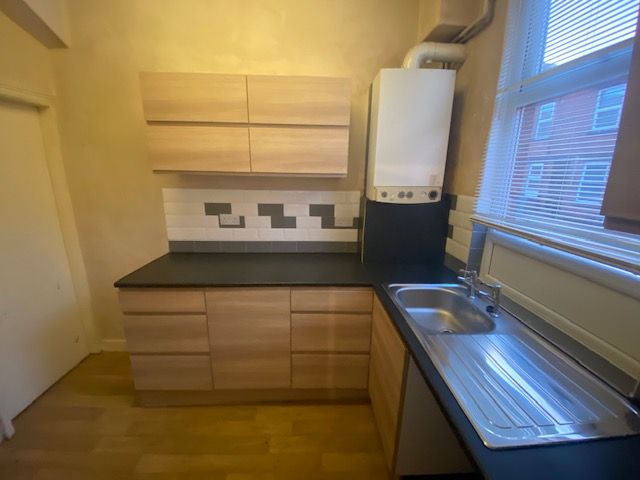 Property photo 3 of 11 Entrance Porch