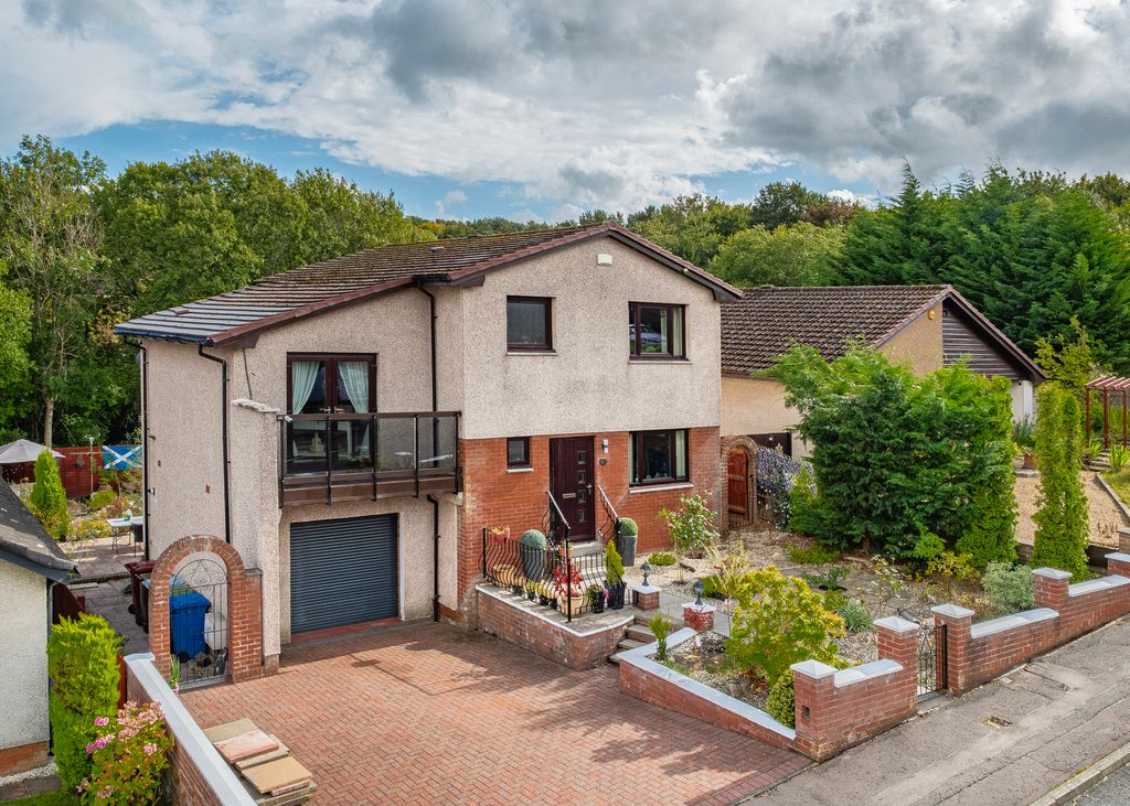 Property photo 1 of 47