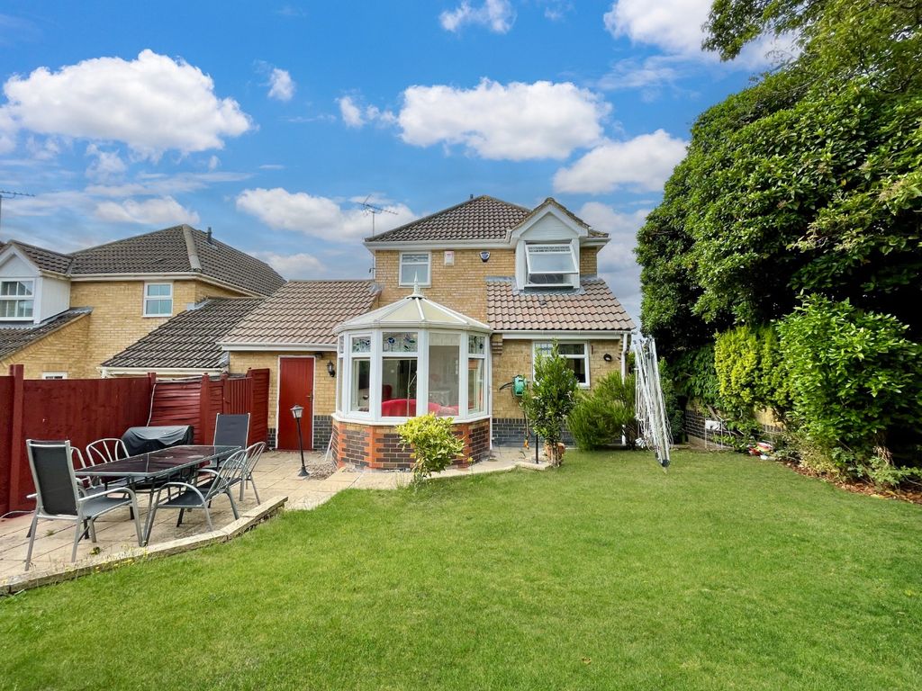 Property photo 2 of 16 4387441