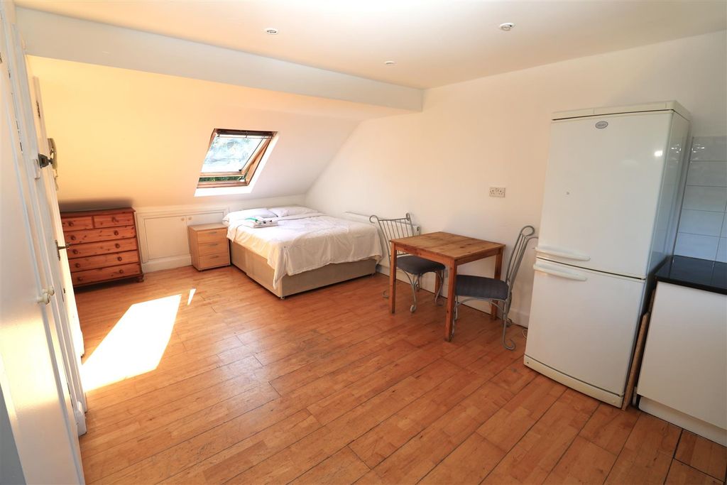 Property photo 2 of 5 Img_1345.Jpg