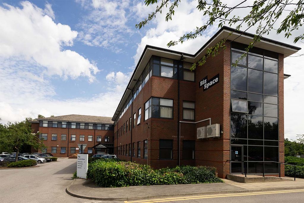 Property photo 1 of 9