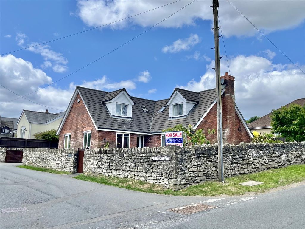 Property photo 1 of 42