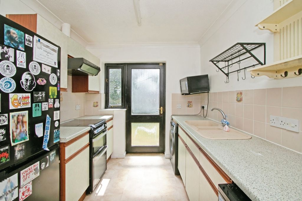 Property photo 2 of 13 Photo