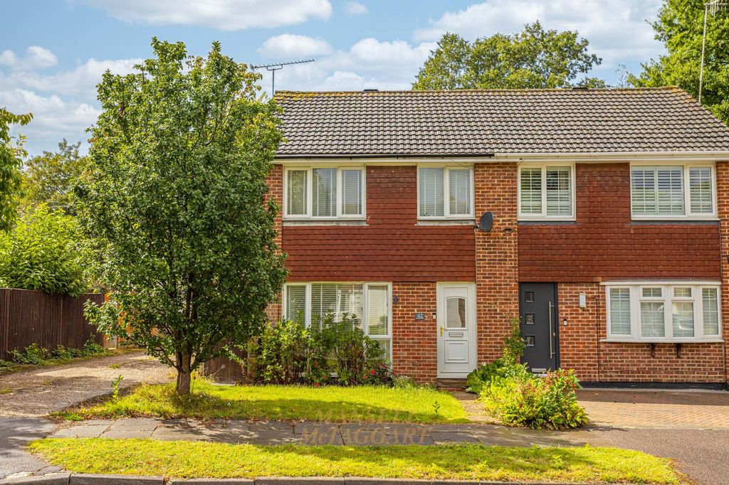 Property photo 1 of 18