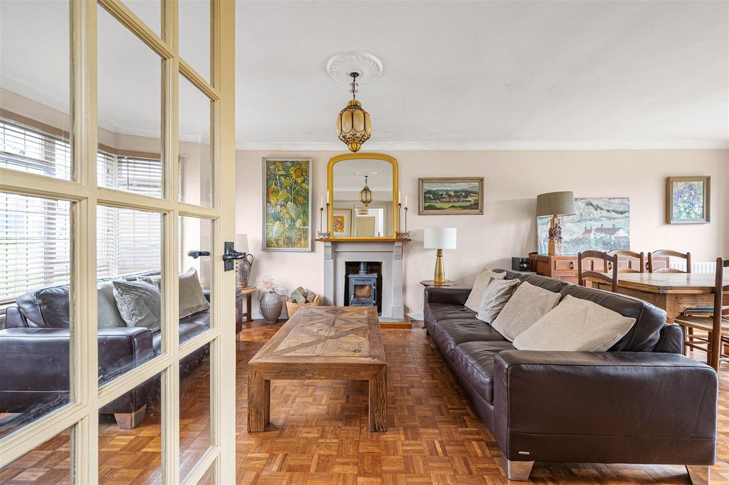 Property photo 3 of 19 Living Area