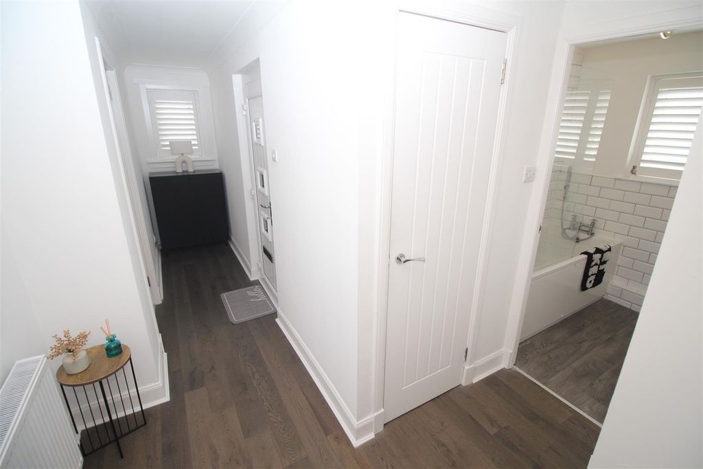 Additional image 9 of 3 bed flat for saleMargaret Street, Greenock PA16