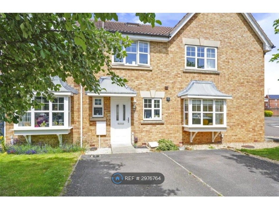 Property photo 1 of 9 Front And Drive