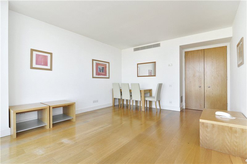 Property photo 2 of 9 Picture No. 12