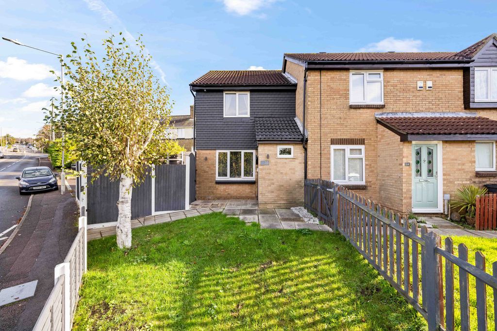 Property photo 1 of 15