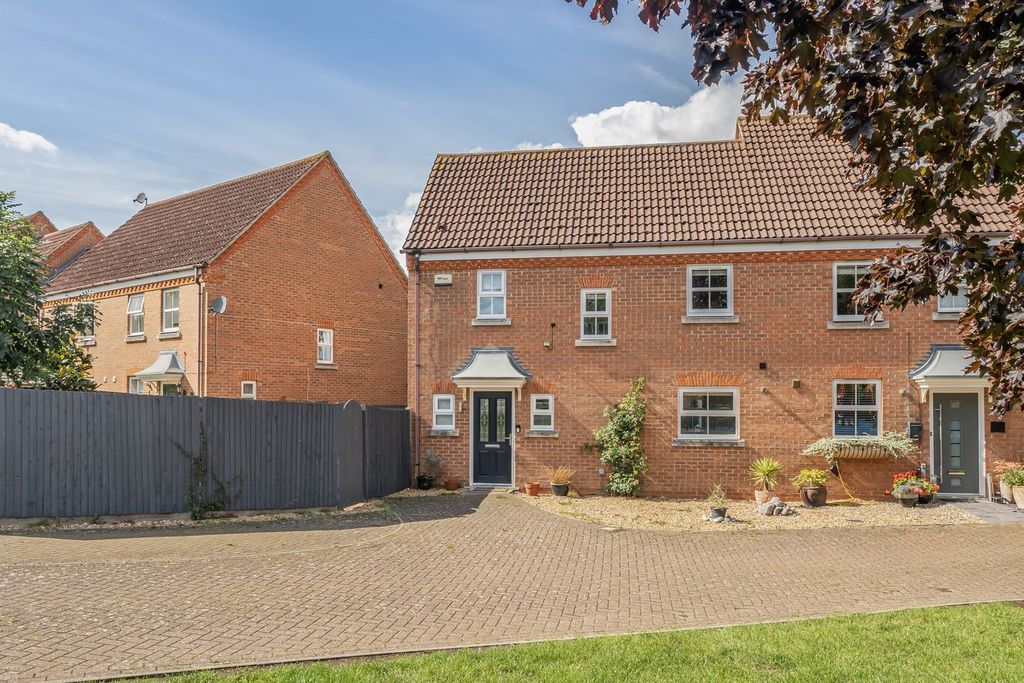 Property photo 1 of 23