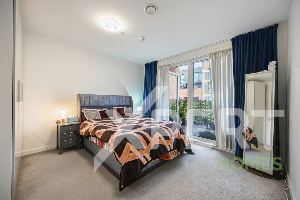 Additional image 8 of 3 bed flat for saleChailey Place, Hayes UB3