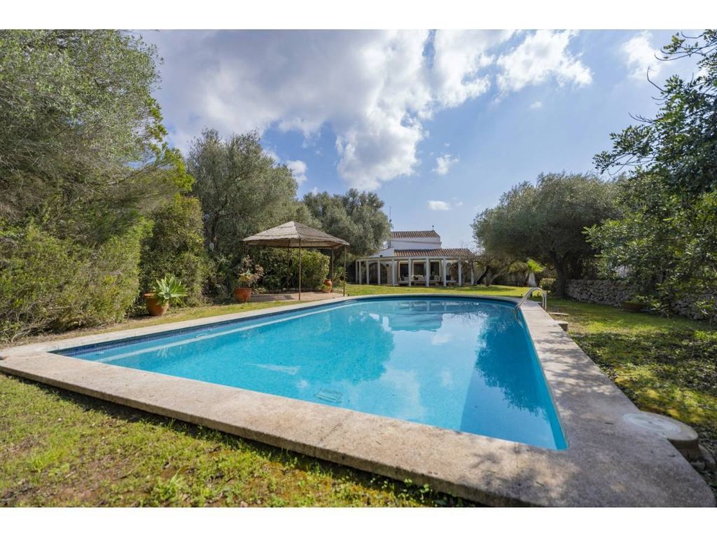 Property photo 1 of 30