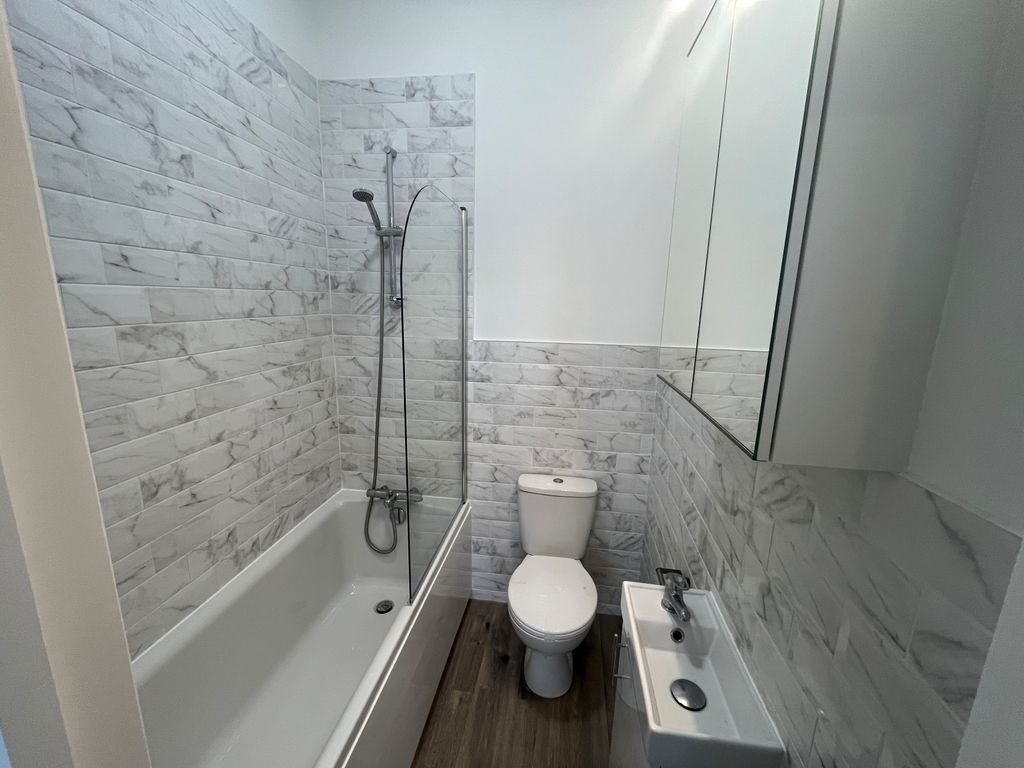 Property photo 3 of 5 2