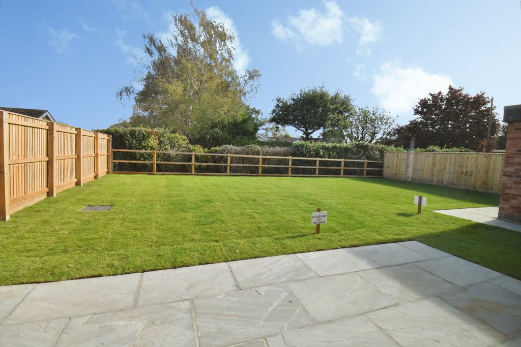 Property photo 2 of 38 Rear Garden