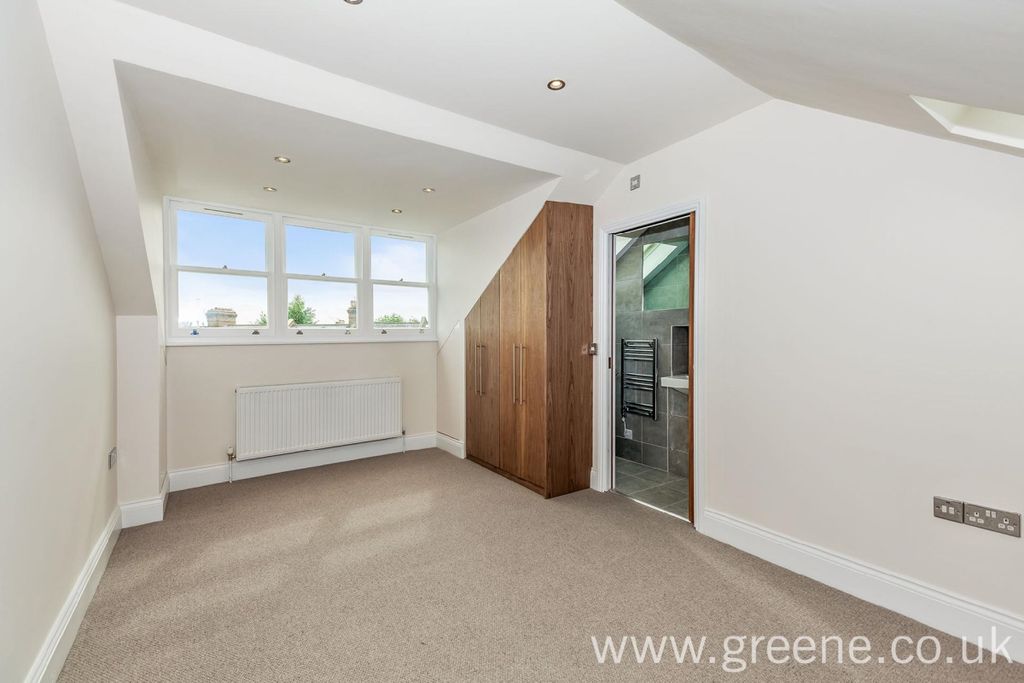 Property photo 2 of 7 2