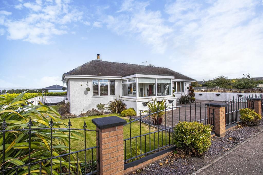 Property photo 2 of 34 Cup1416Seg Front.Jpg