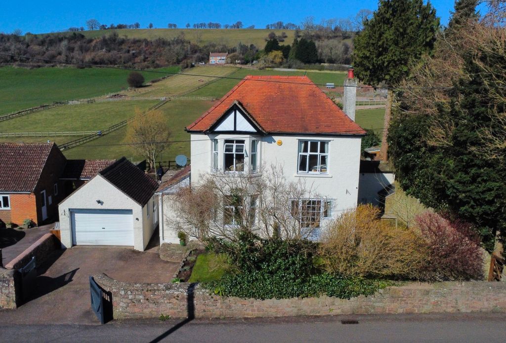 Property photo 1 of 24