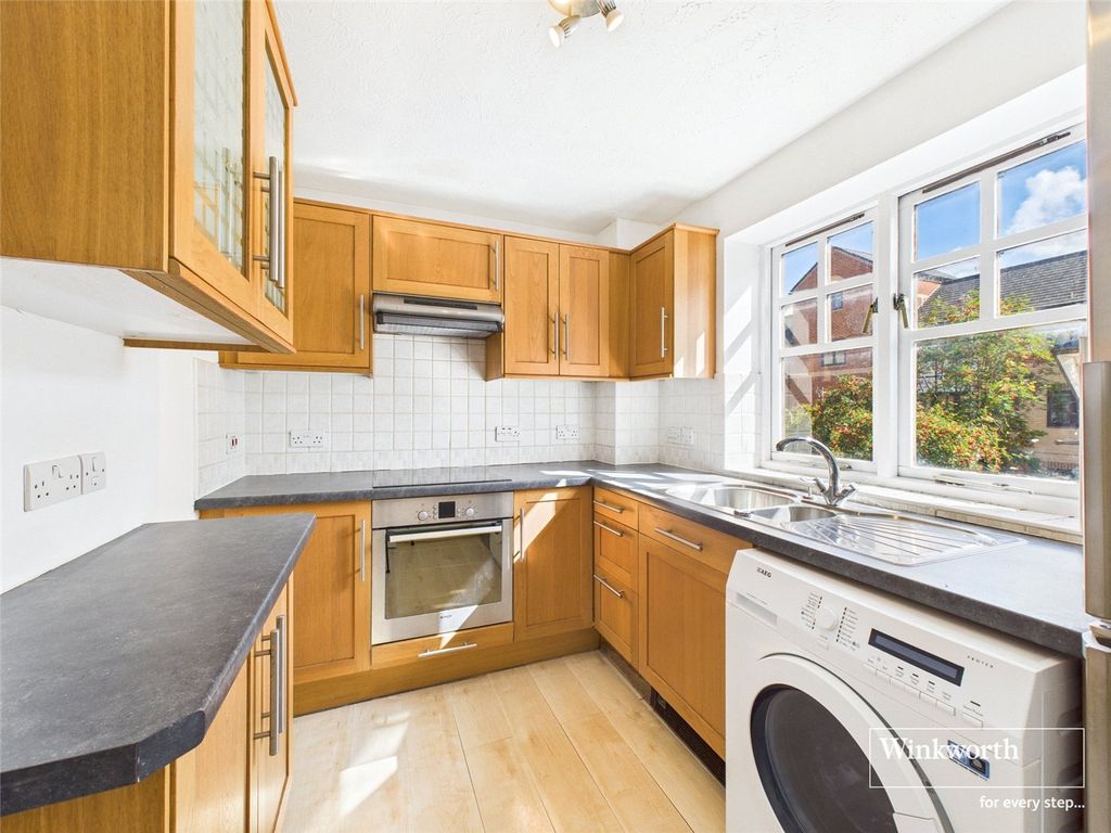 Property photo 3 of 8 Picture No. 01