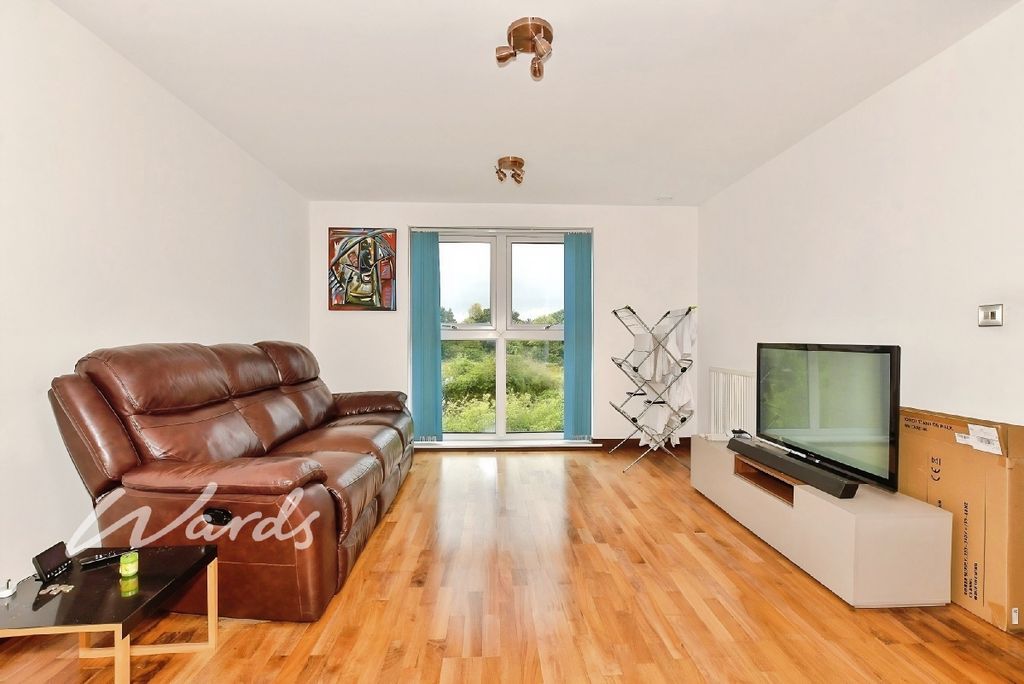 Property photo 3 of 10 5Afe26Dd-Living 2...