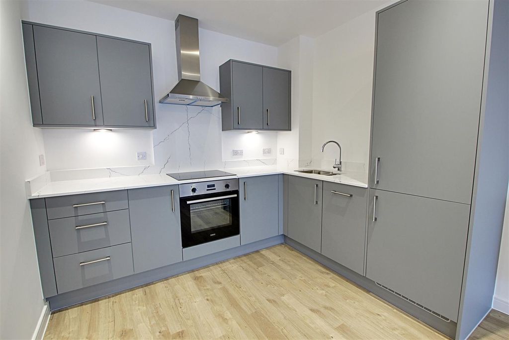 Property photo 2 of 15 Kitchen.Jpg