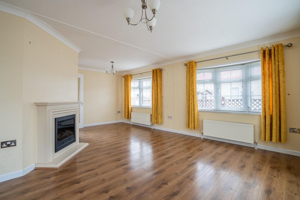 Property photo 3 of 16 Living Room